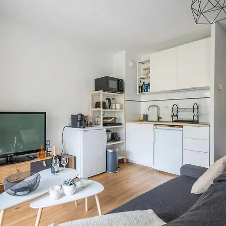 Apartamento Beautiful Renovated With A Balcony